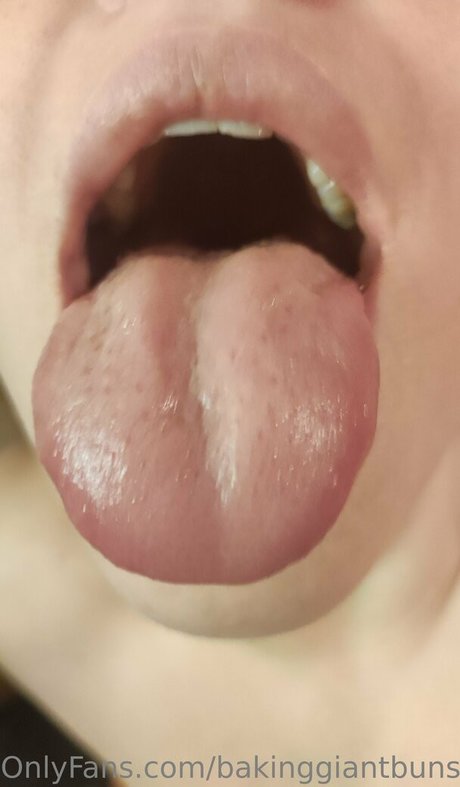 bakinggiantbuns beautiful pornstar pics