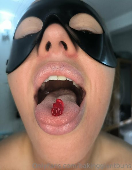 bakinggiantbuns pornstar exclusive pics