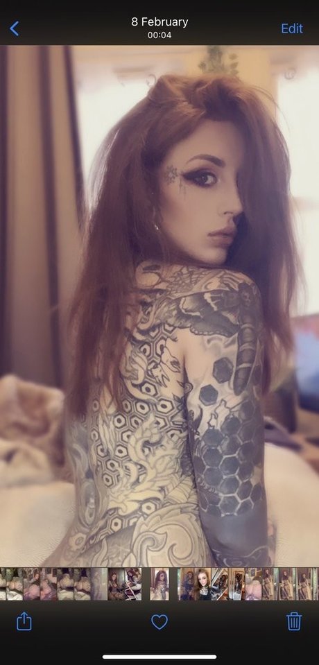 SophieWilde sexy star photo