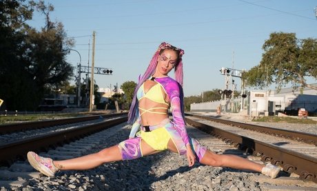 dancewithana adult star gallery