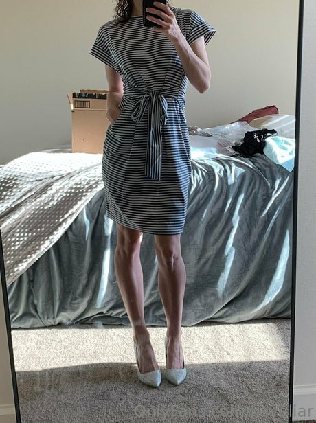 Kavaliar nudes star img