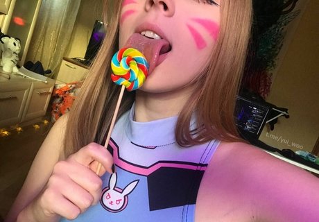 Yuiwoo exclusive pornstar images