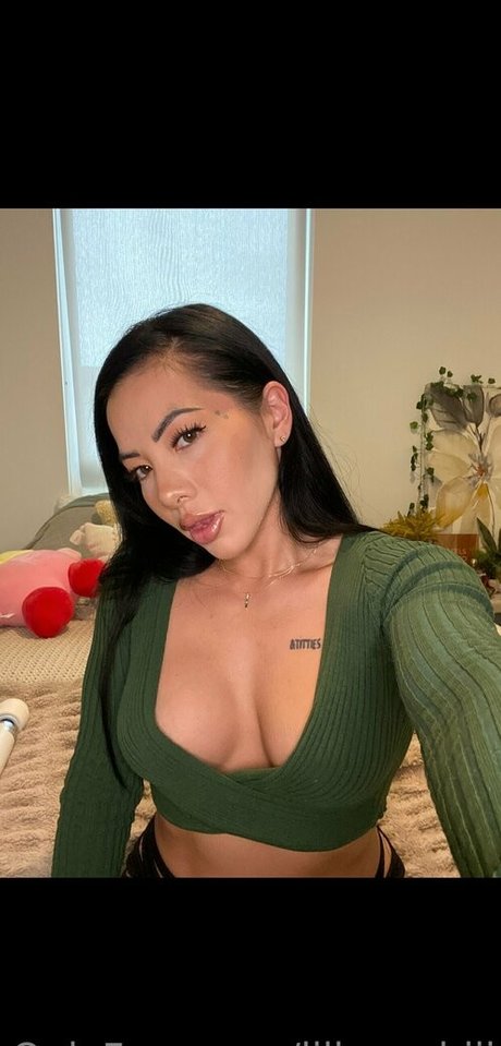 lilkymchiii nudes model pictures