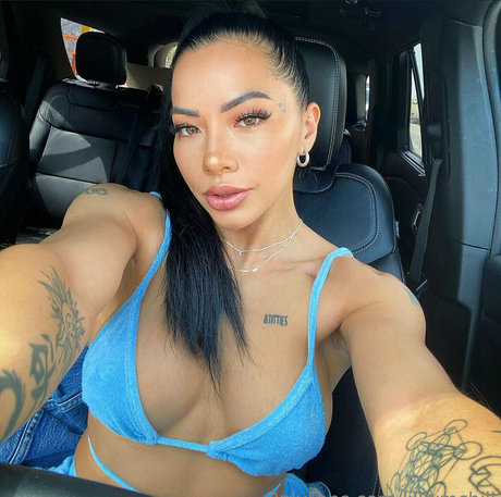 lilkymchiii art actress archive