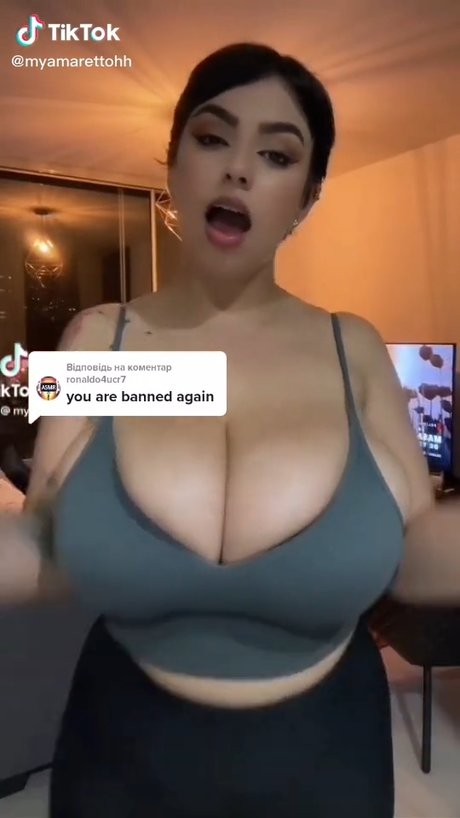 Amaretto Hammer_ model high quality picture