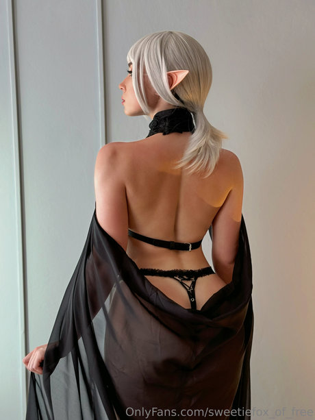 Sweetie Fox sex pornstar photos