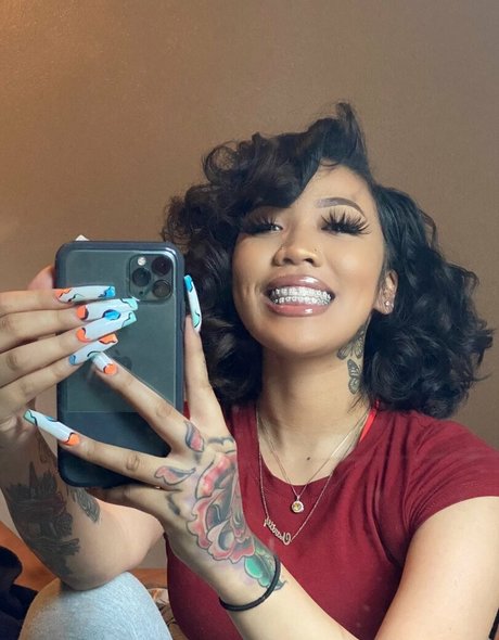 sister onlyfans free sex photo