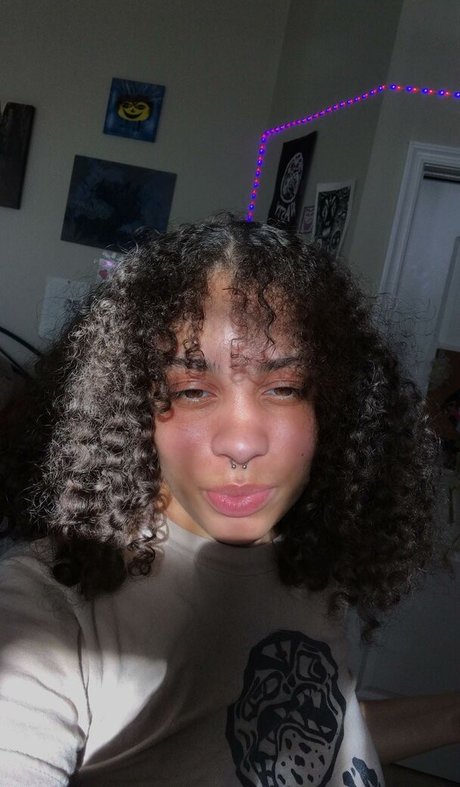 flowers xxx model picture