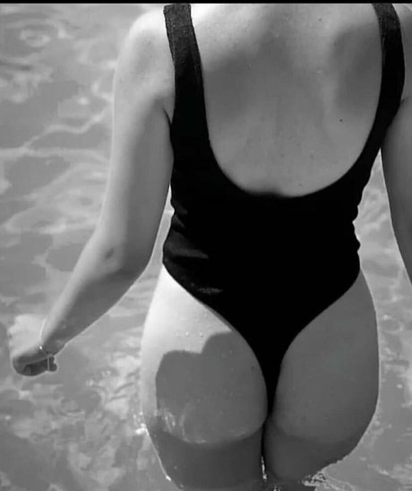 babydeeeefree star sexy pics