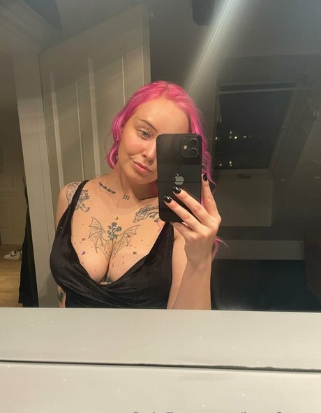 lovefromc adult actress photos