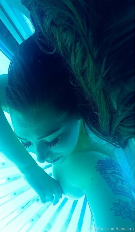 tianacruz model xxx gallery