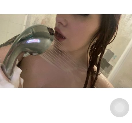 tianacruz star nude photos