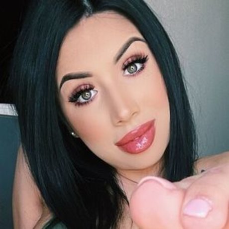 Naomy Calles beautiful actress pictures