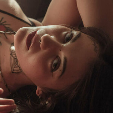 Fanisparks model pretty gallery