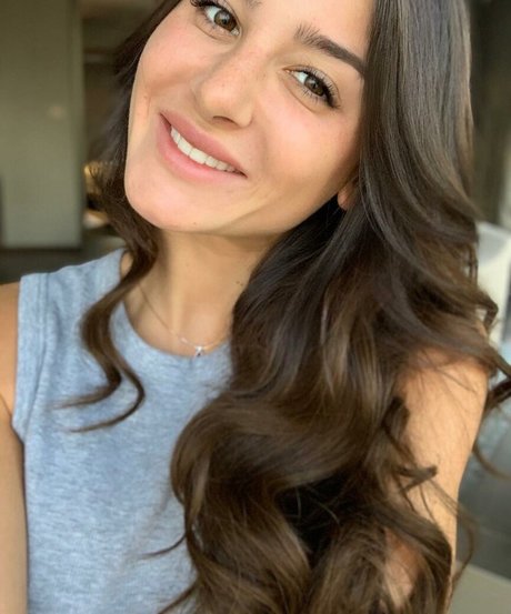 Elena Gusmeroli nice actress photos