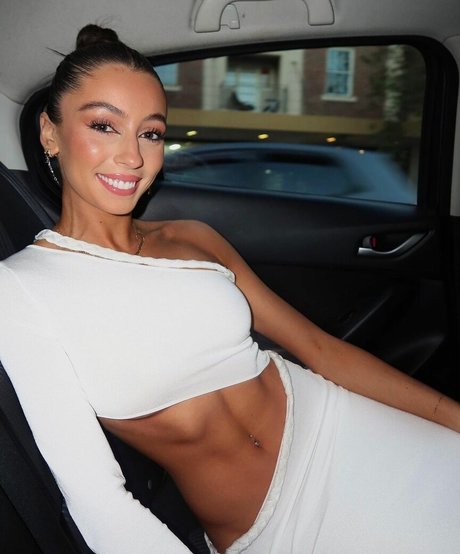 Phoebe Chakar star porn pic