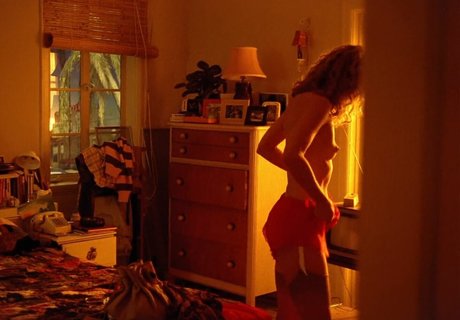 Teri Garr model naked photos