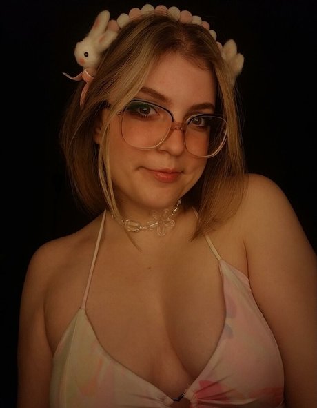 mlglauch erotic actress archive