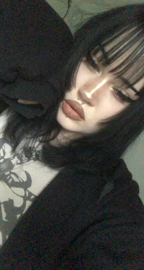 petite asian onlyfans nice picture