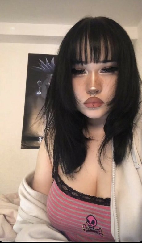 Hellok1ttyslvt model porn images