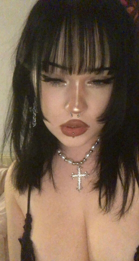 Hellok1ttyslvt hot pornstar pic