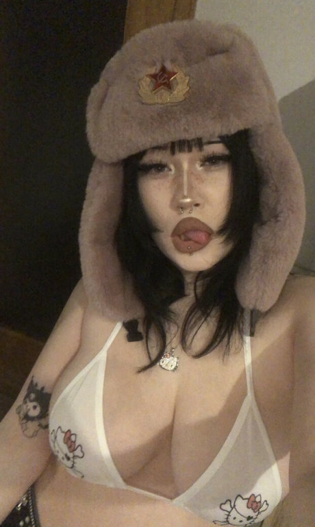 Hellok1ttyslvt model pornographic pics