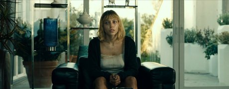 Amanda Campana free model image