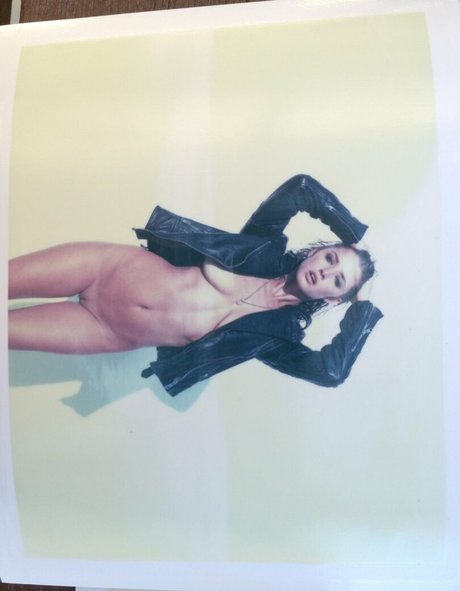 Alyssa Arce perfect star pic