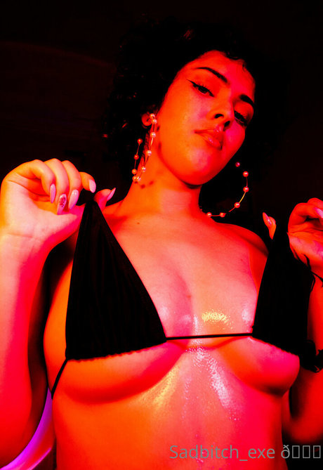 sadbitch exe sexy pornstar image