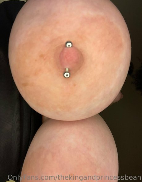 thekingandprincessbean star sexy image