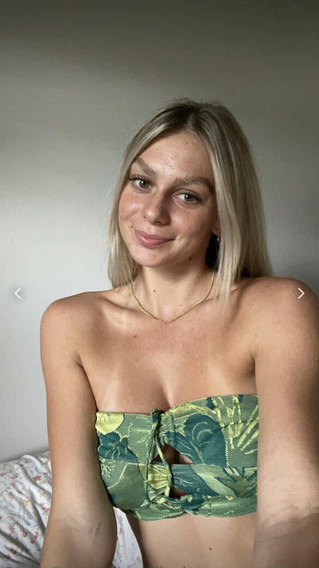 Brittanyashleyx model nude galleries