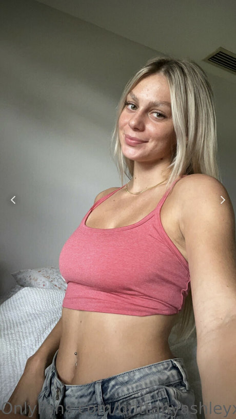 Brittanyashleyx hot pornstar pics