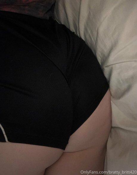 bratty britt420 model erotic archive