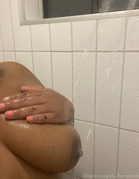 burberrybitch model xxx img