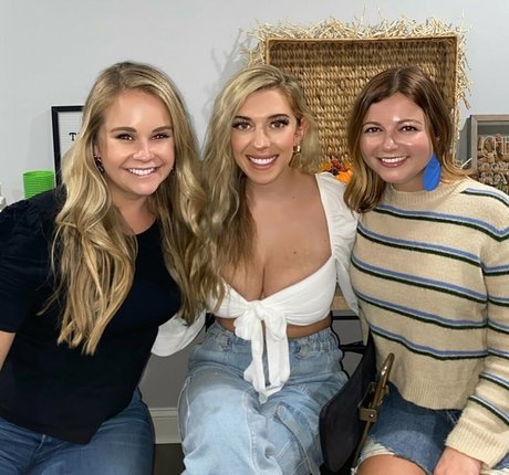 Taylor Mathis free star img