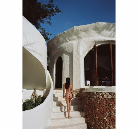 sarasampaio pornographic actress photos