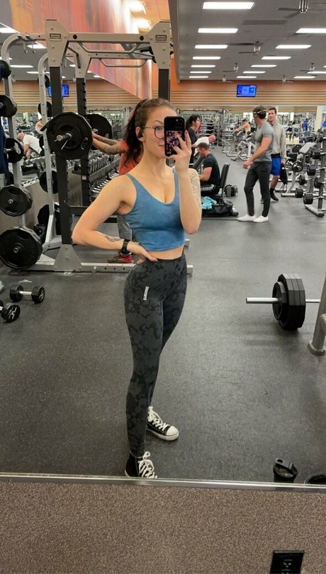 Eralia star adult picture