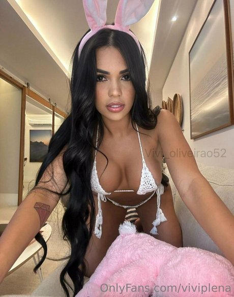 Vivi Plena star exclusive photos