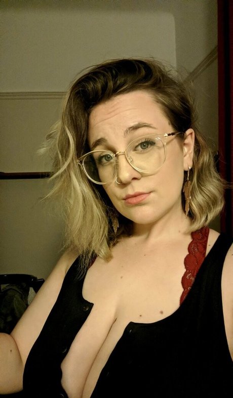 Mx Max high quality pornstar images