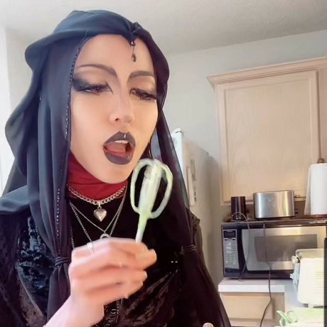 Notyourabg model naked archive