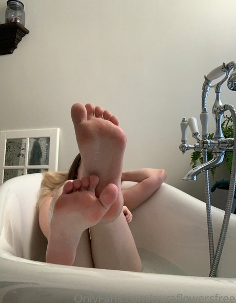 auraflowersfree pornstar free image