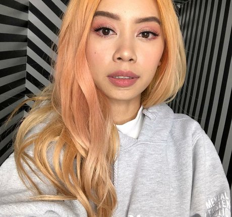 Kimmie D erotic model archive