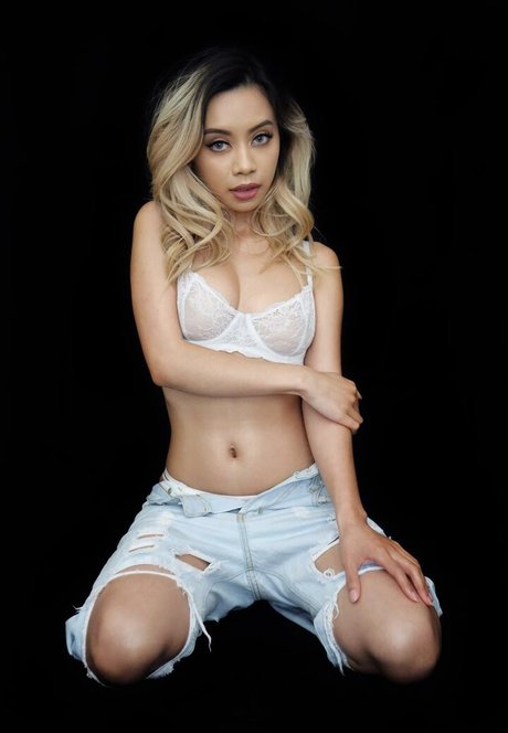 Kimmie D star pretty archive