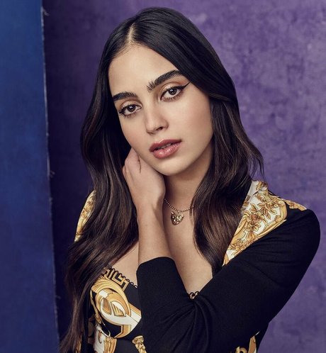 Melissa Barrera hot model pictures