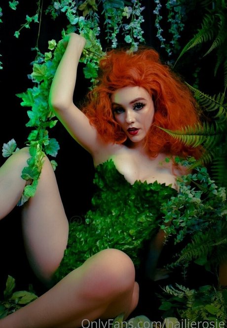 Hailie Rosie pornstar pics