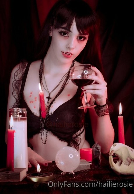 Hailie Rosie model hd picture