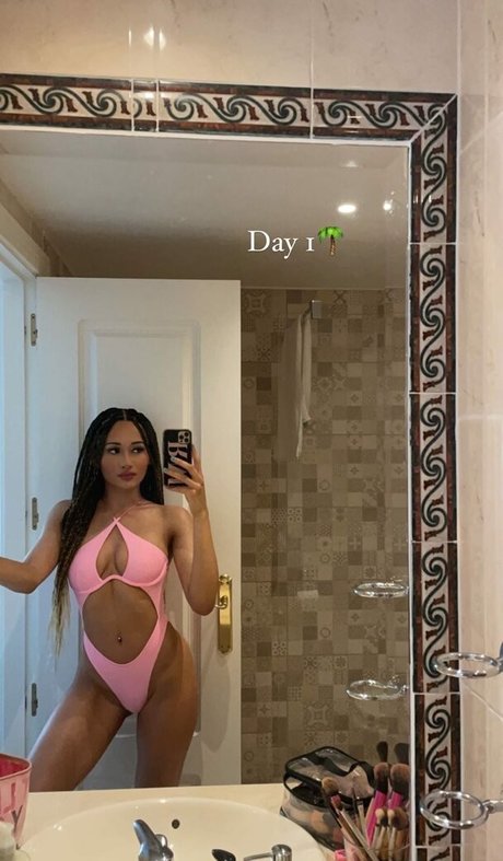 Rubyellaaa0 pornstar top images