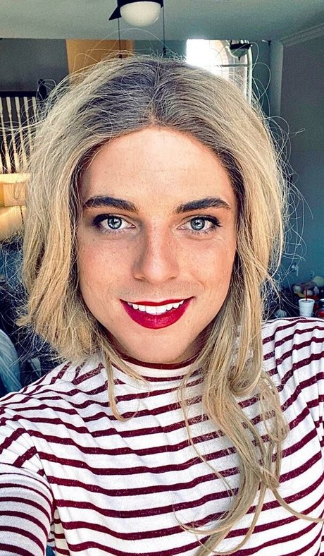 noellenights star pornographic galleries