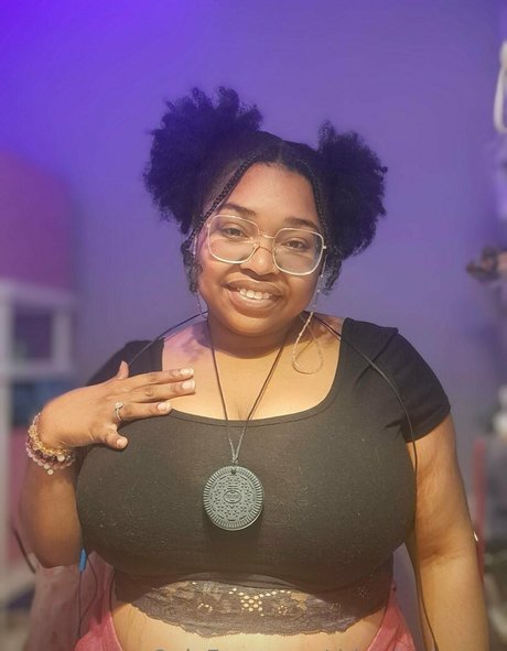 drharleyhoney model nudes photos