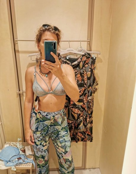 lanalaine nudes actress pictures